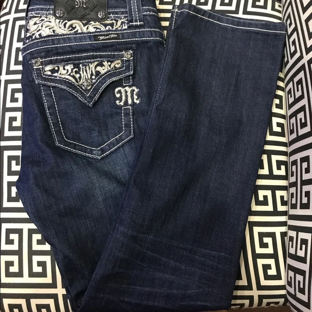 Miss me jeans with rhinestone